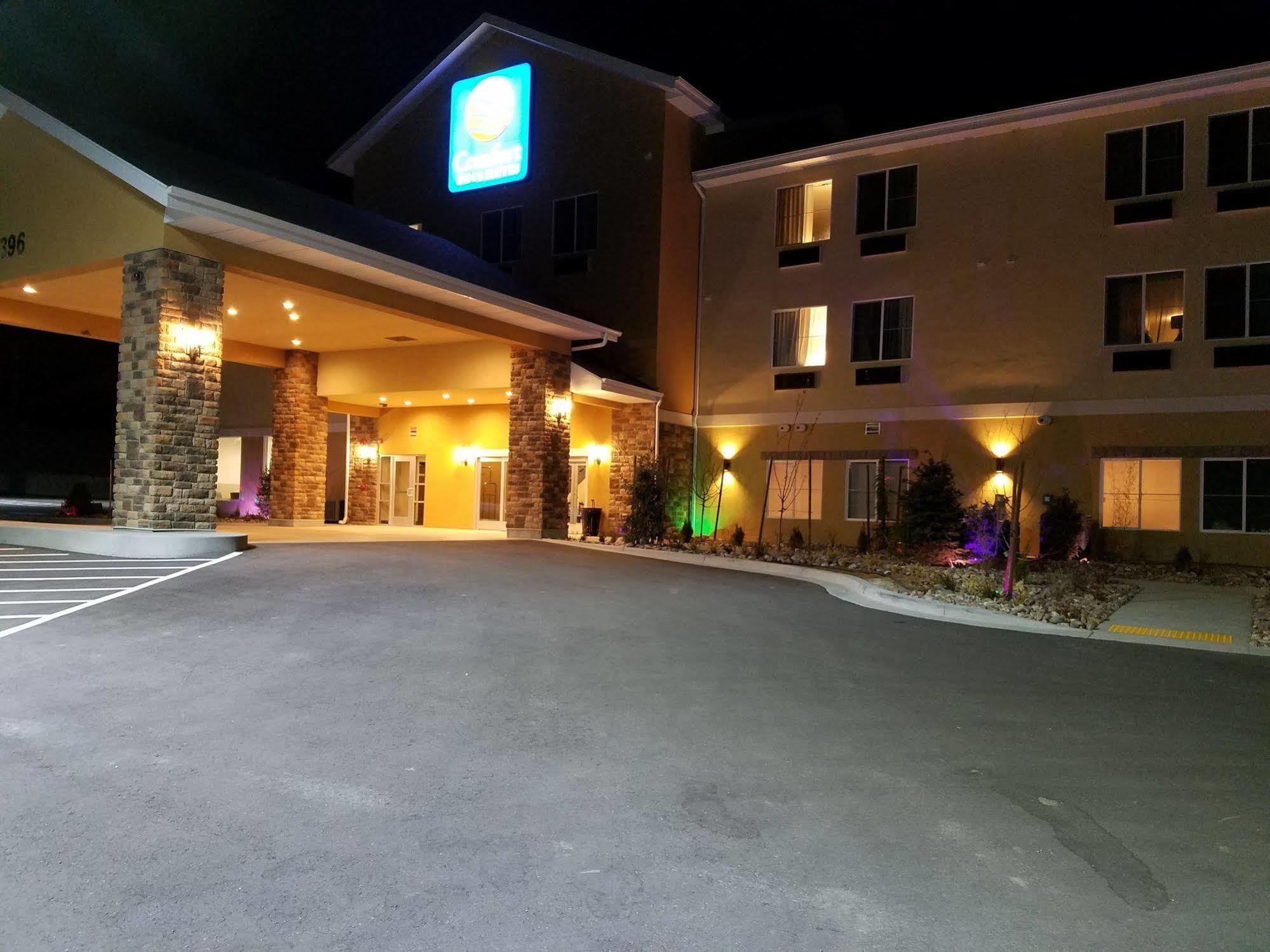 Comfort Inn & Suites Vernal - National Monument Area Ngoại thất bức ảnh